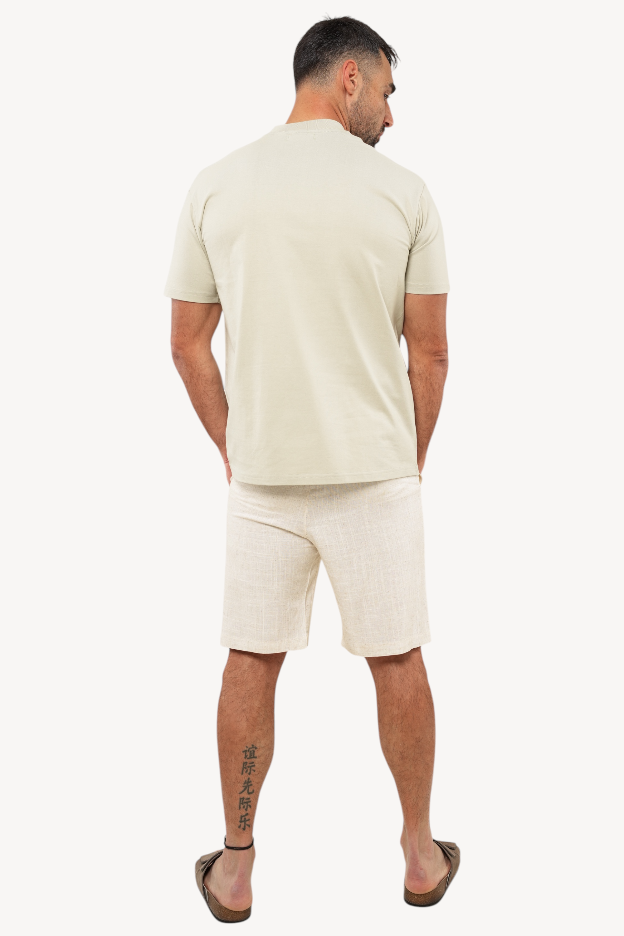 Louca Tee